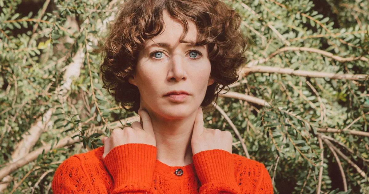 Eesti keeles ilmus näitleja Miranda July raju romaan «Käpuli»