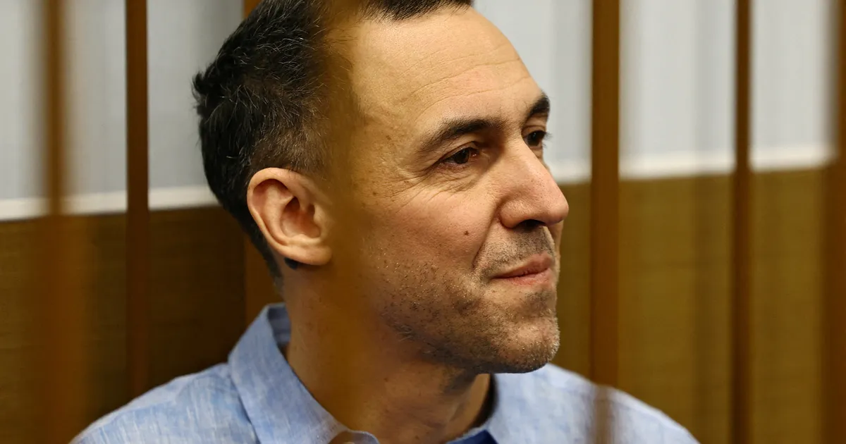 Venemaa vahetas vangistatud Prantsuse teadlase korvpalluri vastu