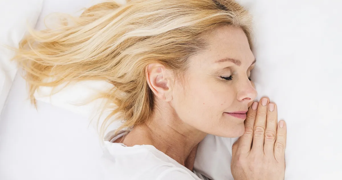 5 põhjust, miks peaksid magama vasakul küljel