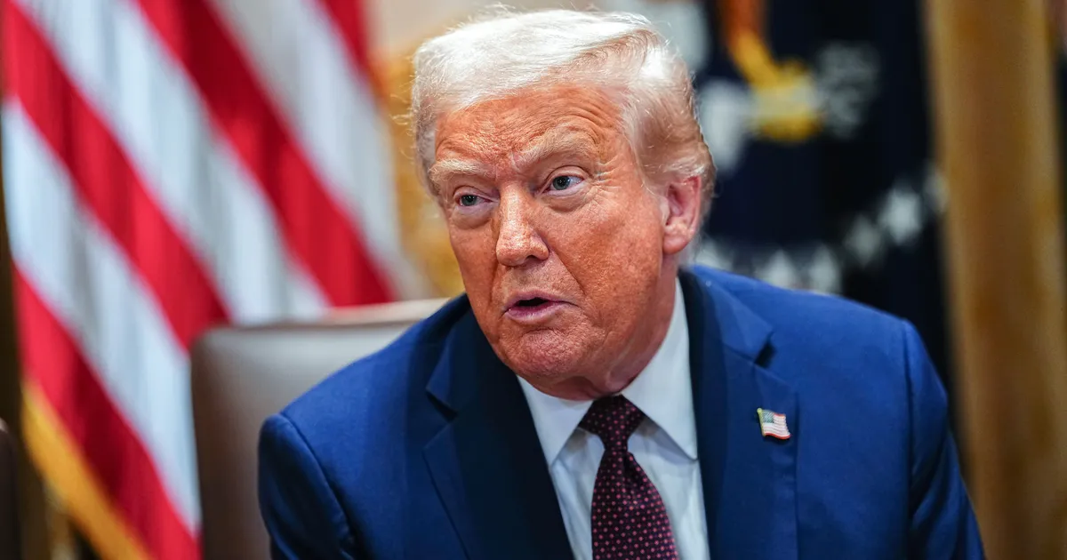 Donald Trump hoiatab 83 miljardi dollari suuruse meediatehingu eest – aga põhjusega