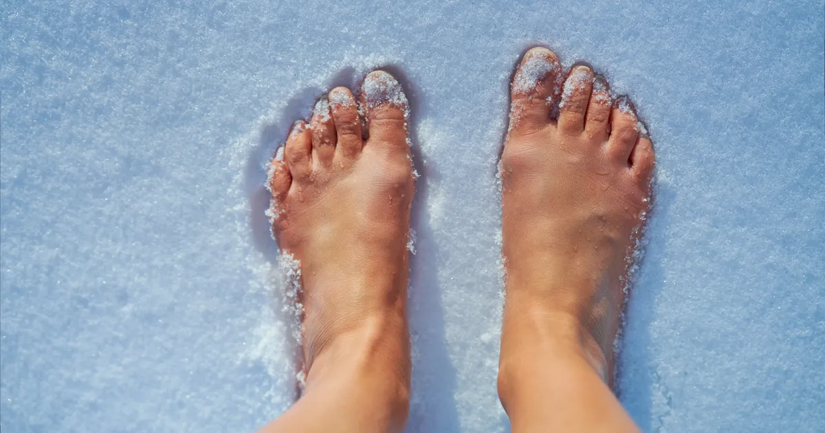 Paljajalu lumes: kas see on tervislik või ohtlik trend?