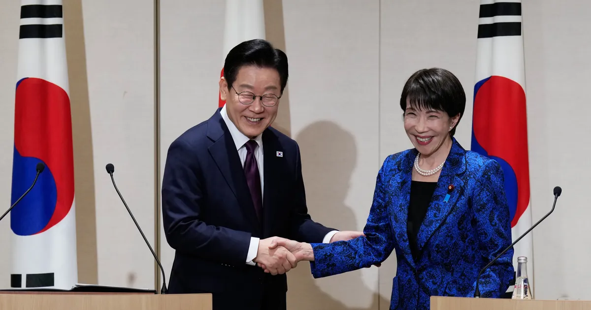 Jaapani ja Lõuna-Korea juhid kohtusid Hiina jõunäitamise taustal