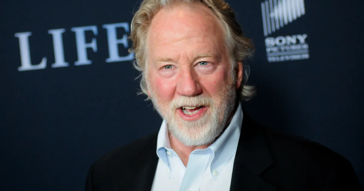 Näitleja lõigatakse pedofiiliasüüdistuste tõttu uuest romantilisest komöödiast välja