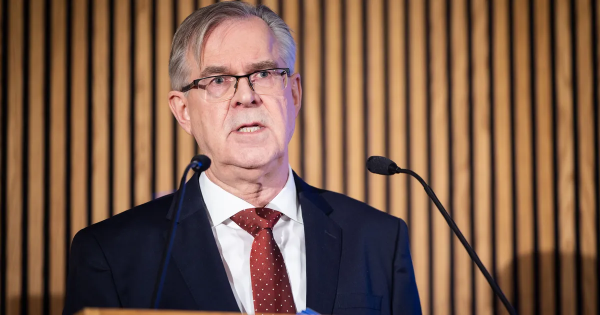 KESKPÄEVATUND ⟩ Hõbemägi: pangad peaksid olema kodanike kaitsel, meie usaldame oma raha teie kätte