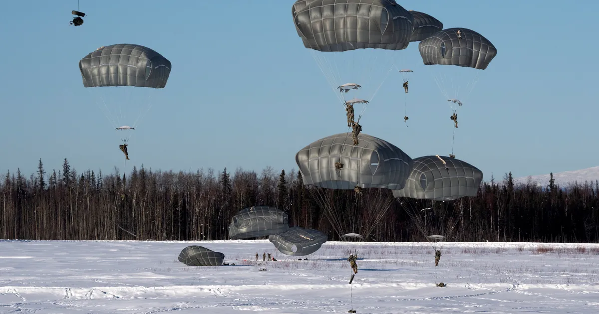 Pentagon seadis Arktika dessantväelased valmisolekusse