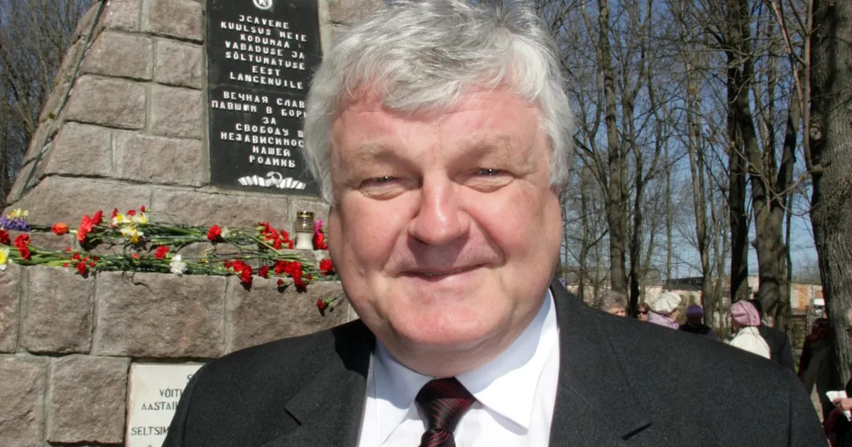 TEET KORSTEN ⟩ Kas ma olen nats natsik?