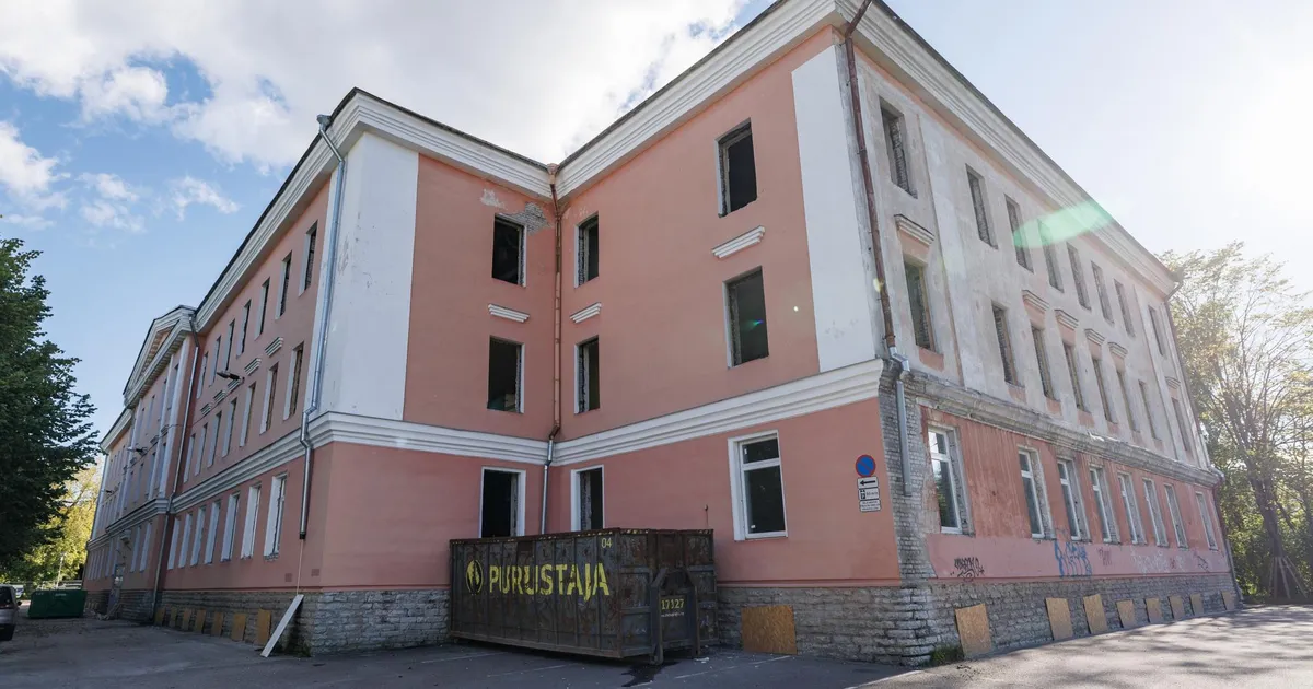 Sotsidega seotud, 14 miljonit maksnud koolis õpib vaid 16 õpilast