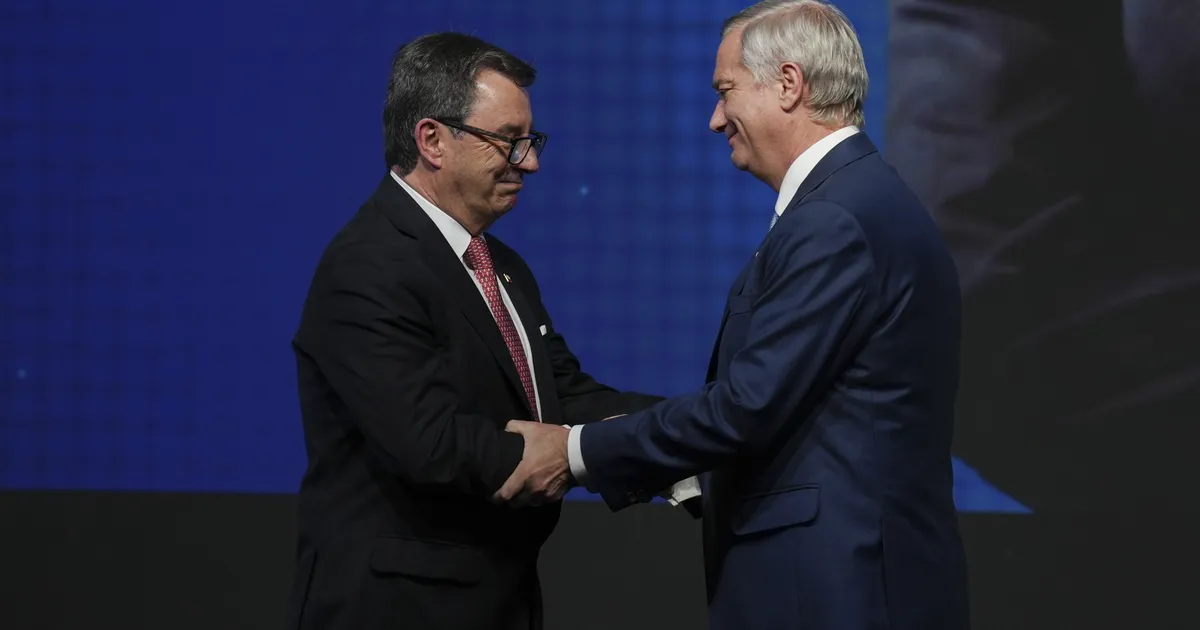 Tšiili uus president tõi Pinocheti-aegsed võimurid juhtima riigikaitset ja inimõigusi