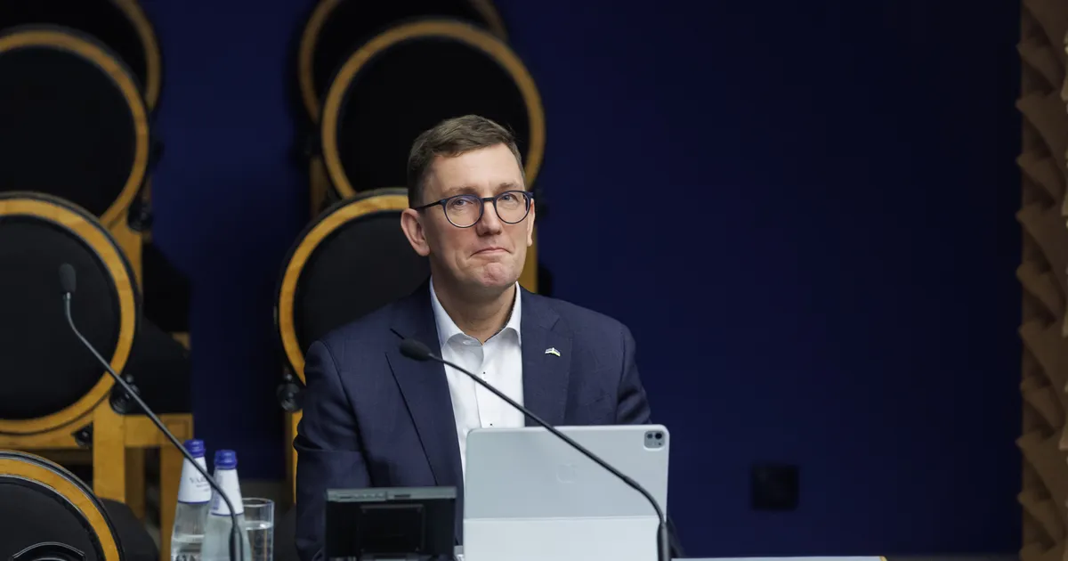 Peaminister: 20-eurosele bussipiletile tõmmake punane joon – rohkem hirmutamist pole vaja