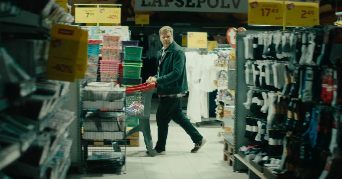 ARVUSTUS ⟩ Uus põnevussari: Eestit tabab katastroof, aga ühel papsil on külmikus vaid munad ja leib