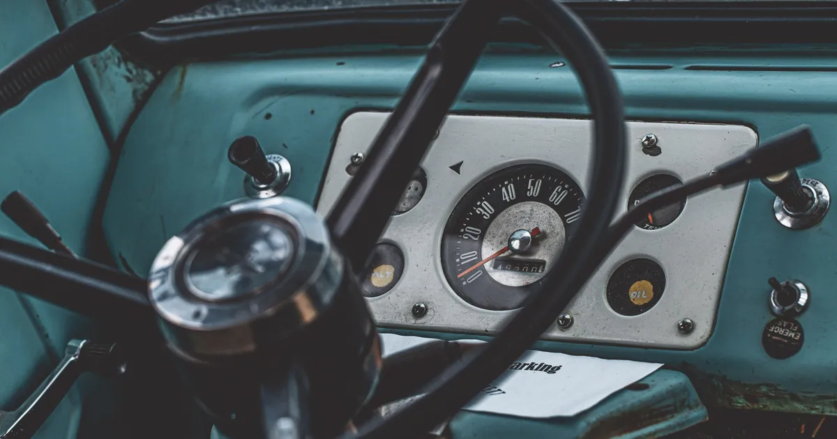 Järgmine liiklusohu allikas – puutetundlikud ekraanid autodes – nuppe nõutakse tagasi