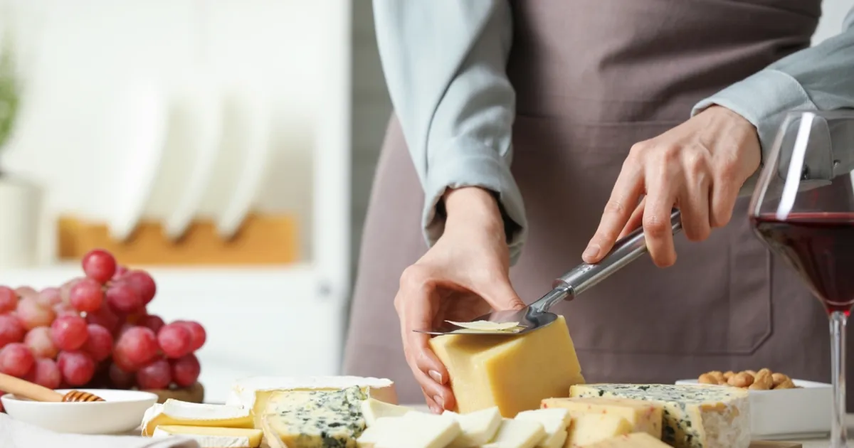 KAS TEADSID? ⟩ Kaua laagerdunud juustul on üks eriline supervõime