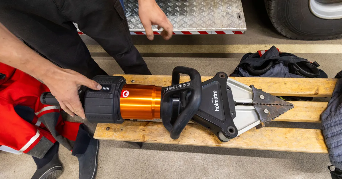 Auto pagasiruumi kinni jäänud laps vajas päästjate abi