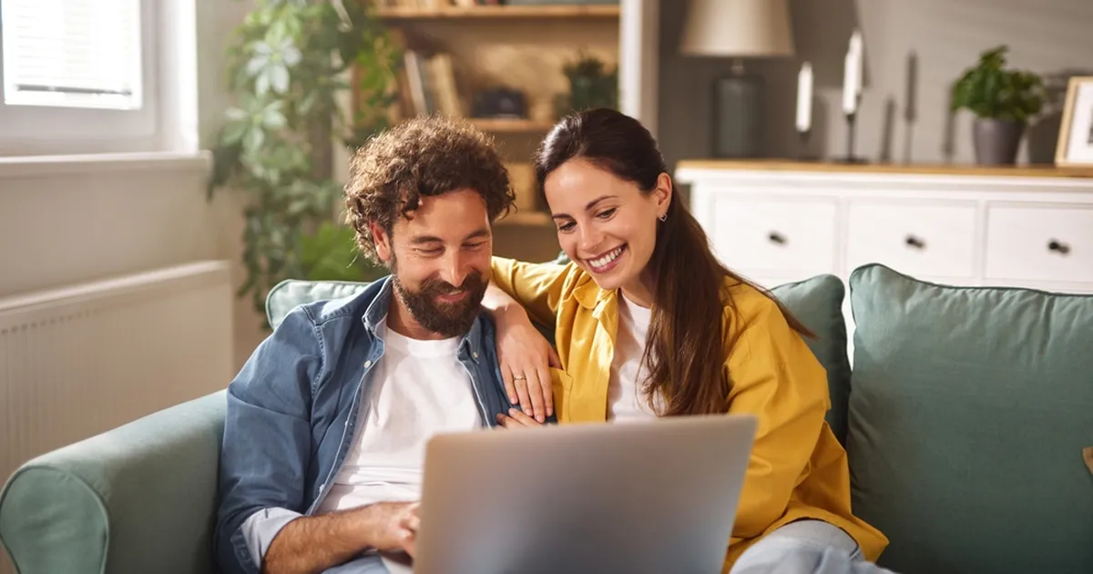 Terapeut avaldab: 5 nädalavahetuse harjumust, mis hoiavad suhte tugevana