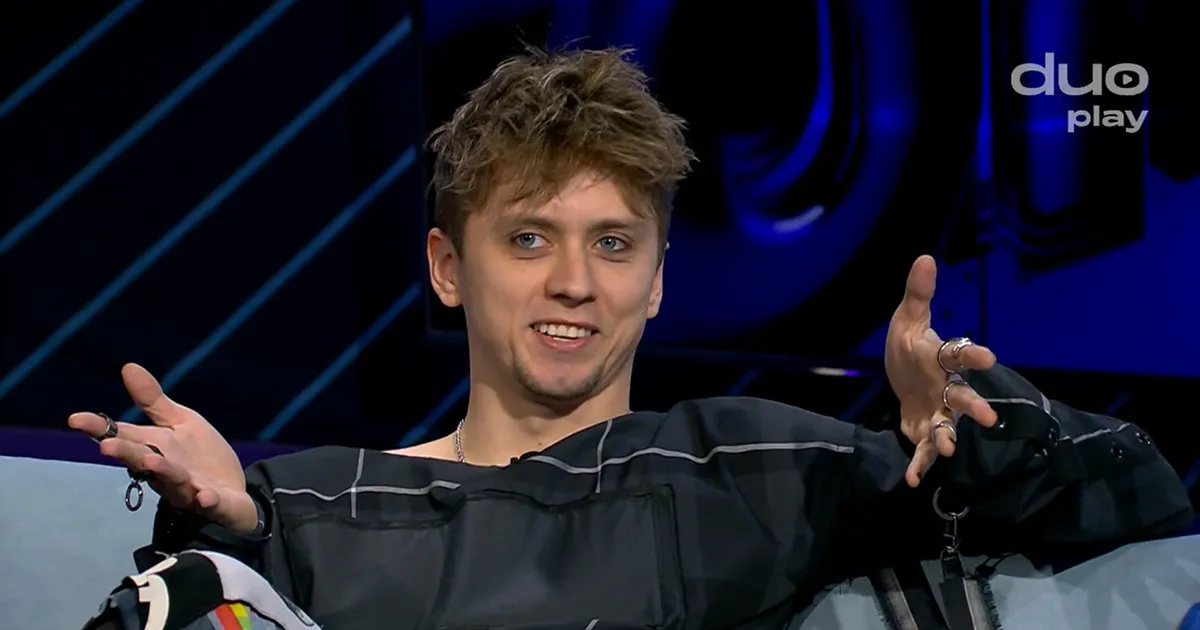 Eurovisioonile pürgiv Ollie omapärasest ergutist: oluline on õige ajastus, sest muidu võib laval kõht lahti minna