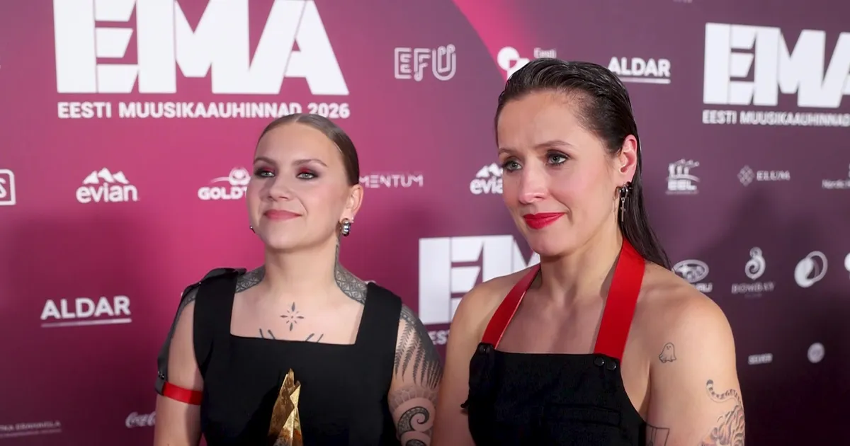 VIDEOINTERVJUU ⟩ Muusikaauhindadel võidutsenud ansambel Sadu: osas kodudes on meid keelatud isegi kuulata!