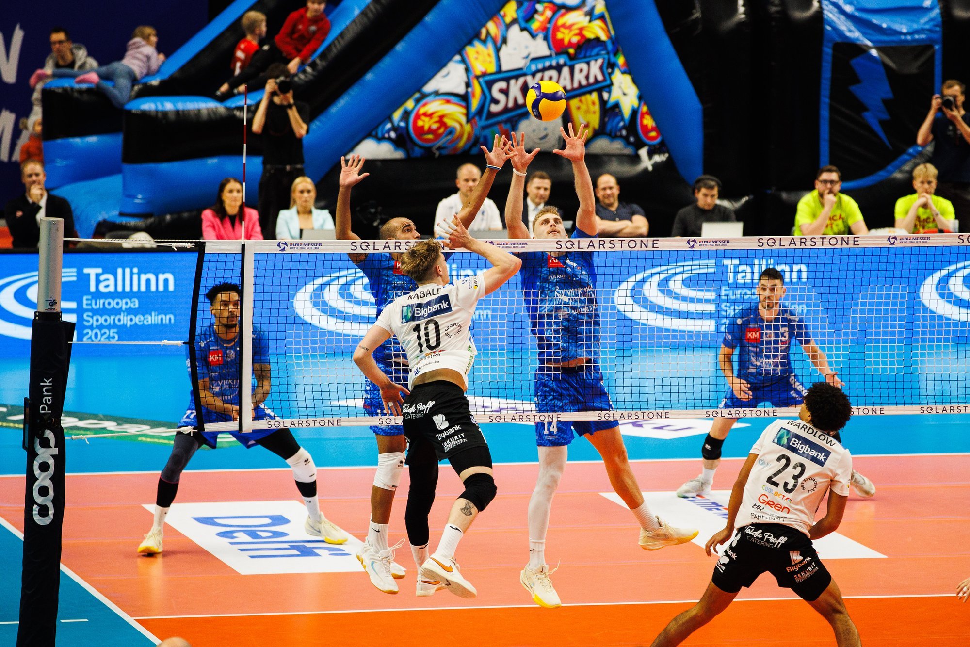 FOTOD | Pärnu VK tuli kaotusseisust välja ning alistas liidrite duellis Tartu Bigbanki