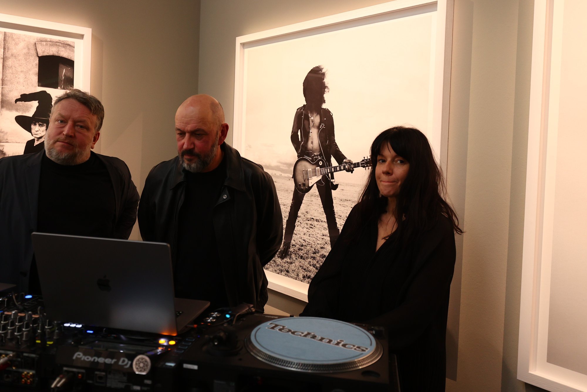 FOTOD | Vaata, kes saabusid Fotografiskasse suurmeistri Anton Corbijni näituse avapeole