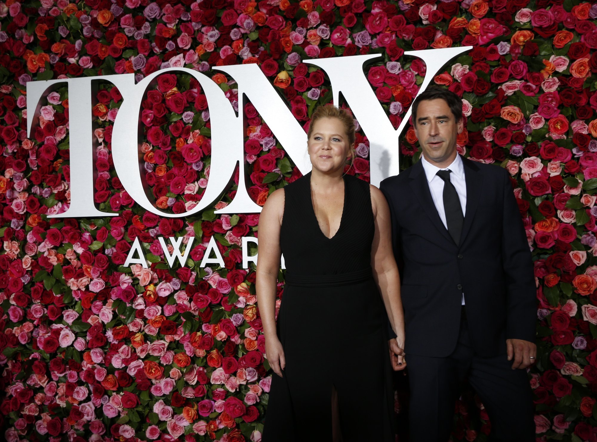 Ongi kõik! Näitleja ja koomik Amy Schumer andis lahutuspaberid pärast seitse aastat kestnud abielu sisse