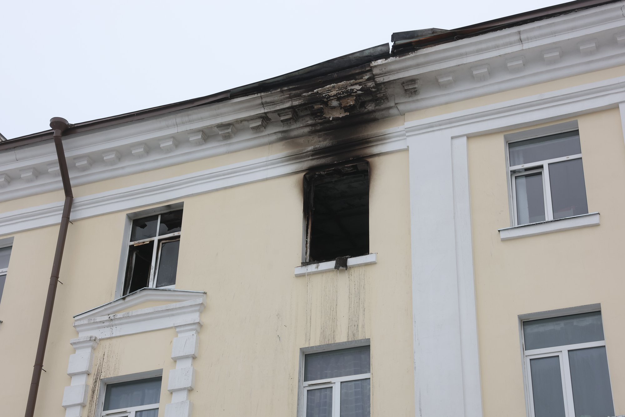 FOTOD | Põhja-Tallinnas hukkus tulekahjus inimene