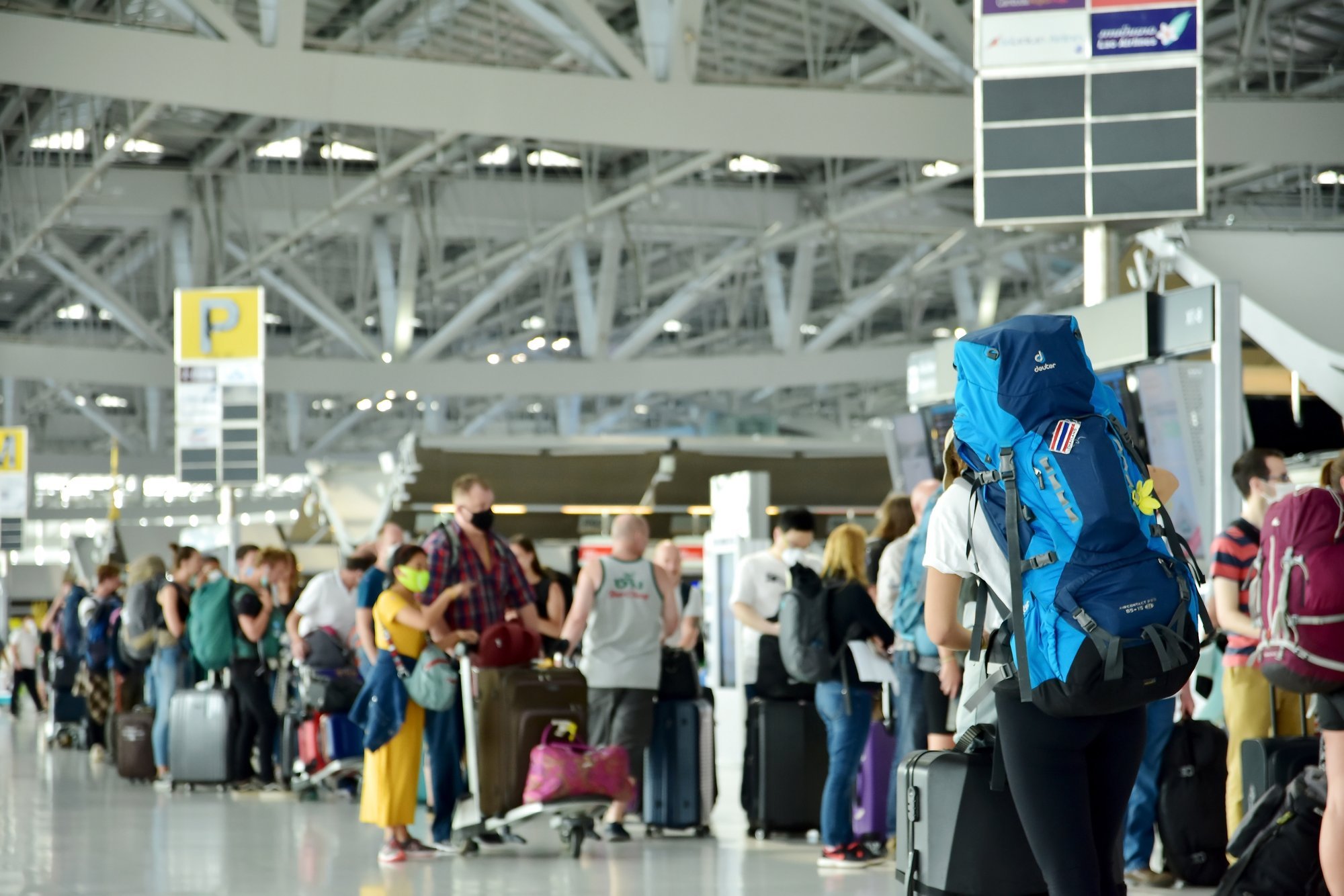 Indias leviv kõrge suremusega viirus sunnib valvsusele. Tai ja Nepal asusid lennureisijaid kraadima