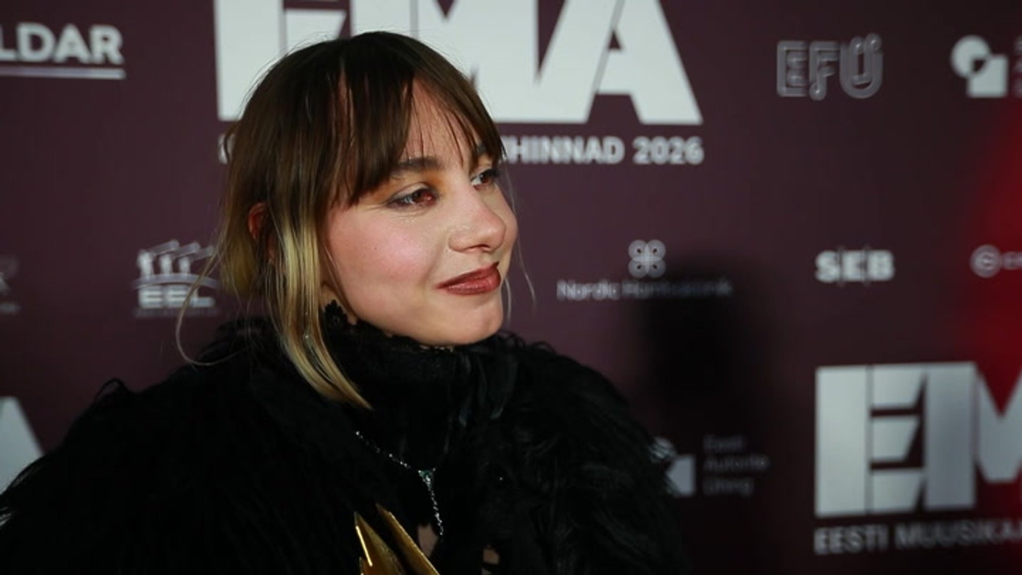 VIDEO | Bändikaaslasega leivad ühte kappi pannud Iiris Vesik: ma ei arvanud kunagi, et abiellun