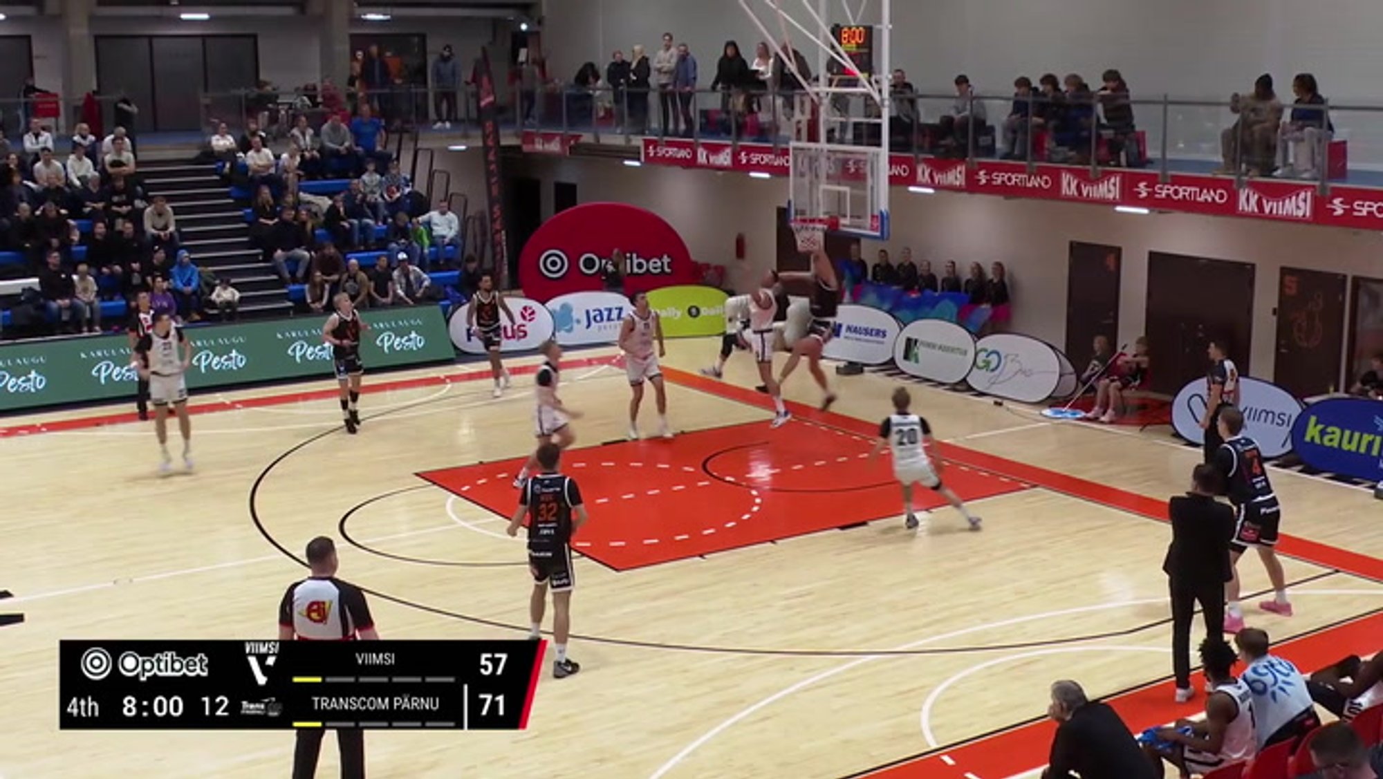 MÄNGU HETK | Korvi alla vabaks jäätud Gert Suvi vajutas palli võimsalt ülevalt alla