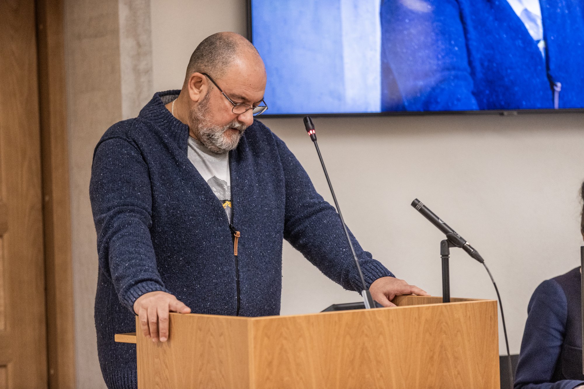 Narva linnavolikogu opositsioon esitas Stalnuhhinile umbusaldusavalduse