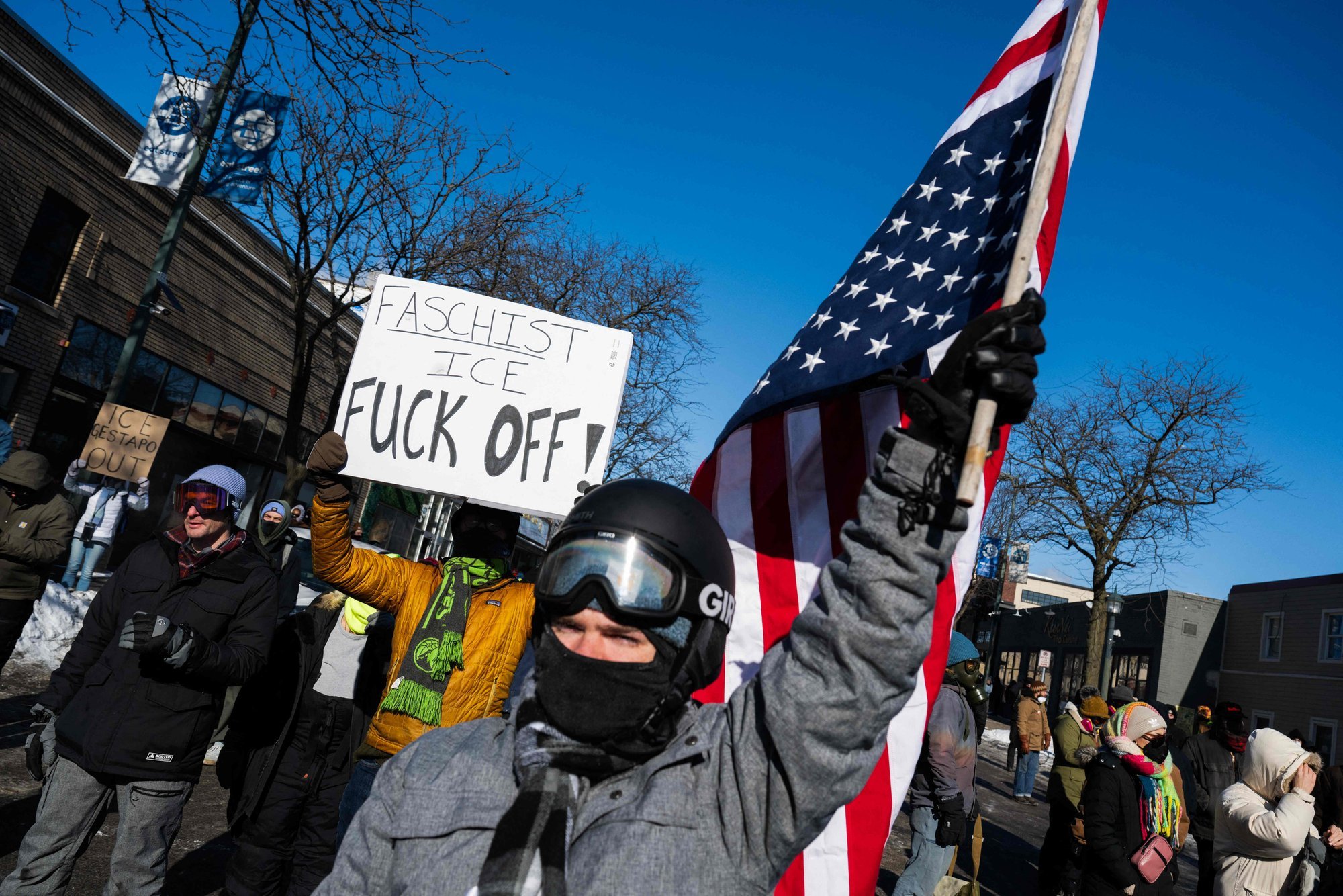 USA föderaalagendid lasid Minneapolises maha järgmise inimese