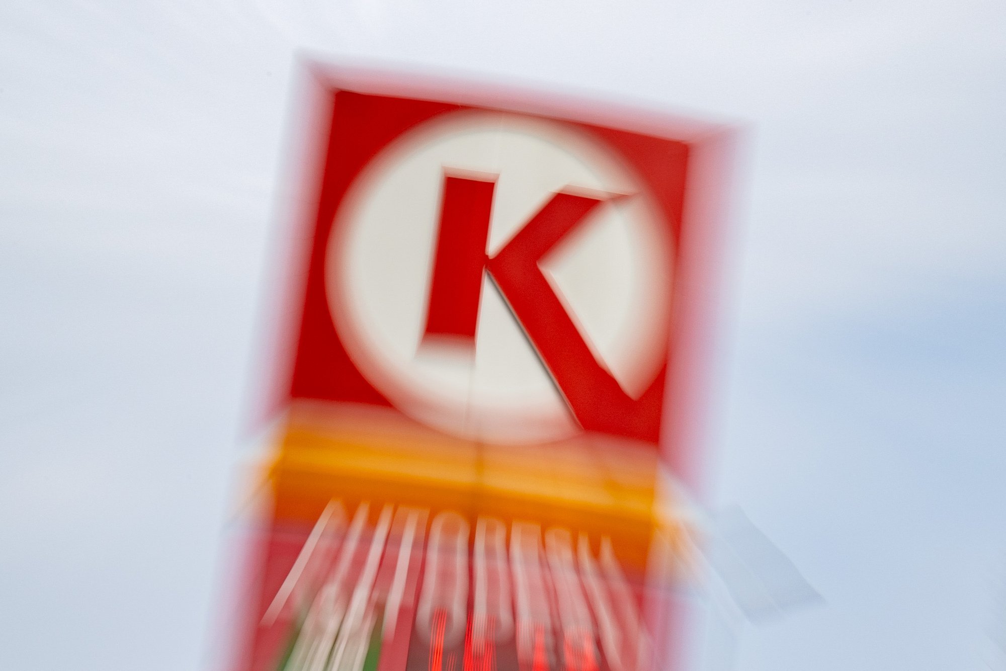 Külm ilm Euroopas ja põleng olulisel naftaväljal viisid nafta hinna tõusule