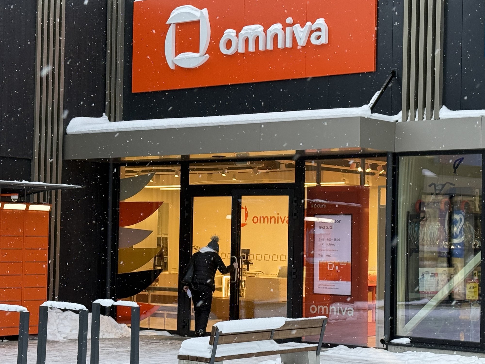 Regionaalminister kaitseb Omnivat, kirja- ning pakisaatjad koguvad allkirju