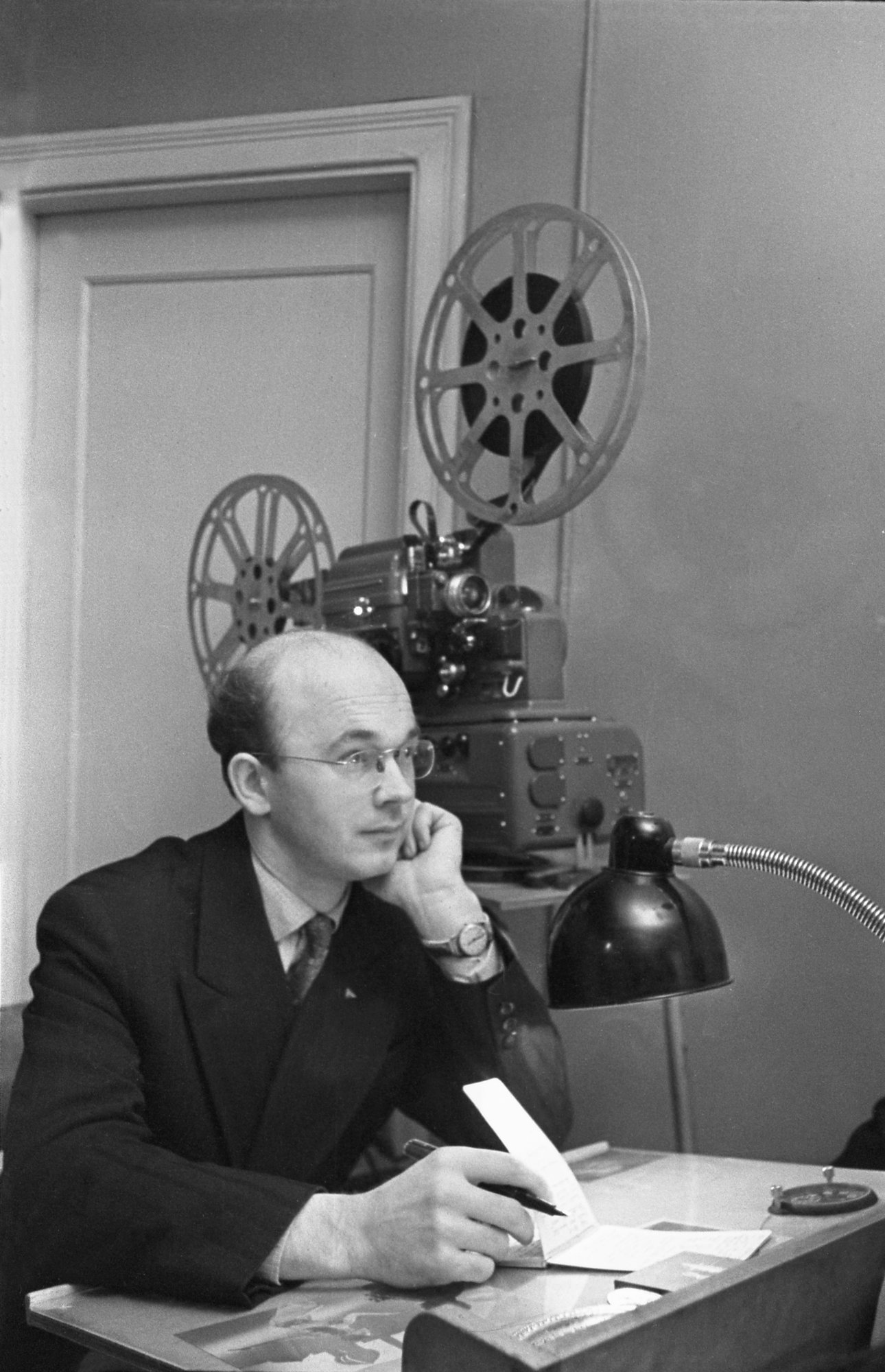 Suri teleajakirjanik Arne Kuusmann