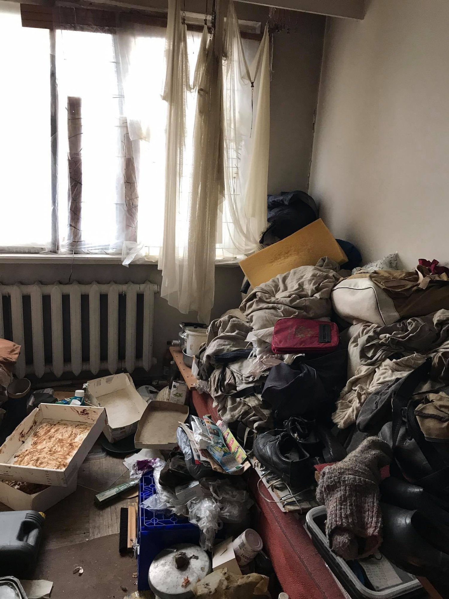 Kui sugulane on patoloogiline koguja...“Minust sai äraviskamise meister“