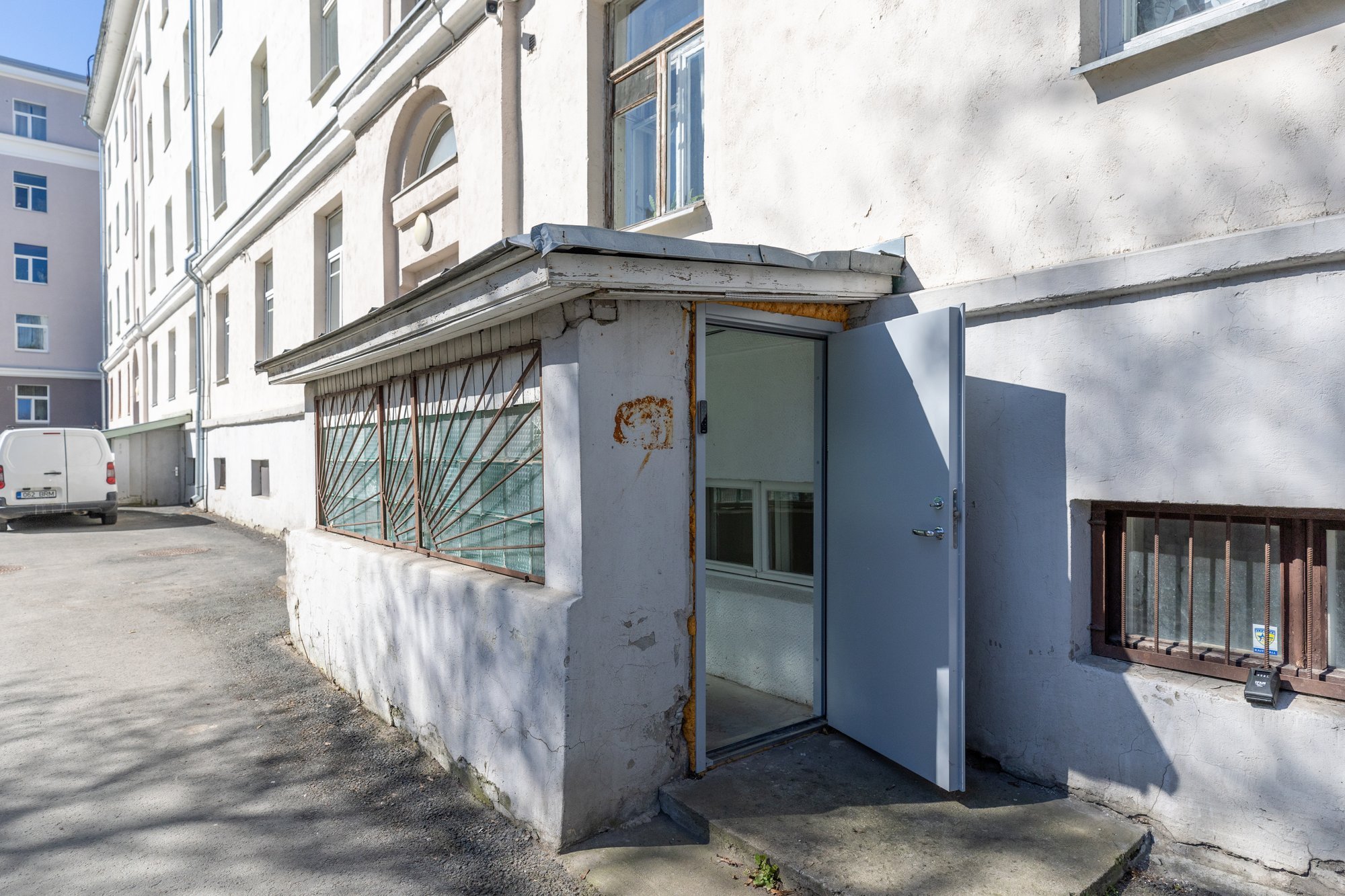 HEA TEADA | Kuidas saavad korteriühistud taotleda toetust varjumiskohtade kohandamiseks?