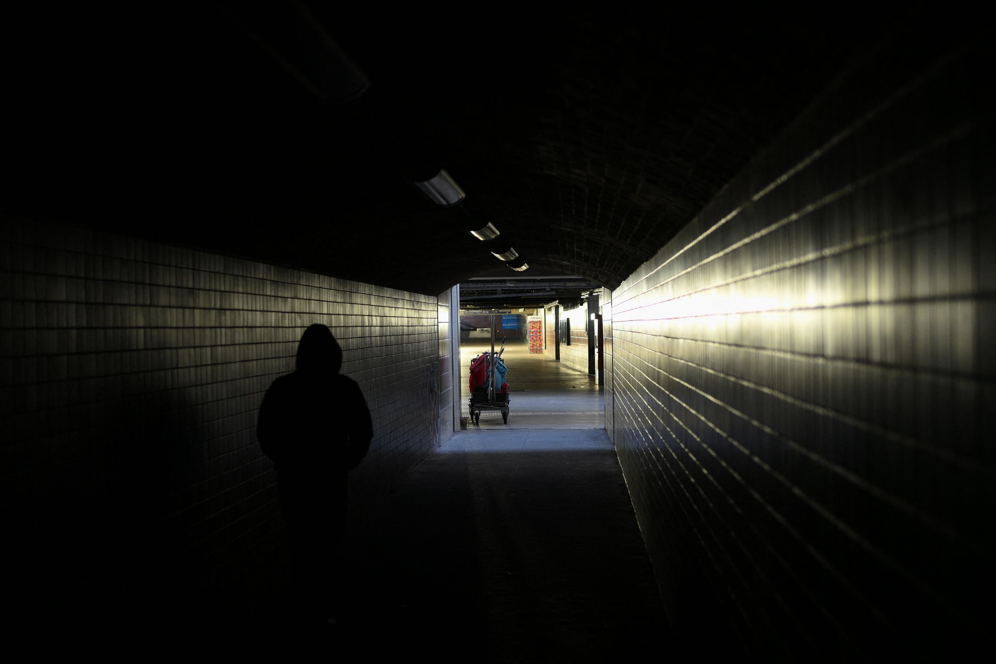 Suur osa Berliinist on sabotaaži tõttu teist päeva elektrita. Rünnaku võtsid omaks vasakäärmuslased