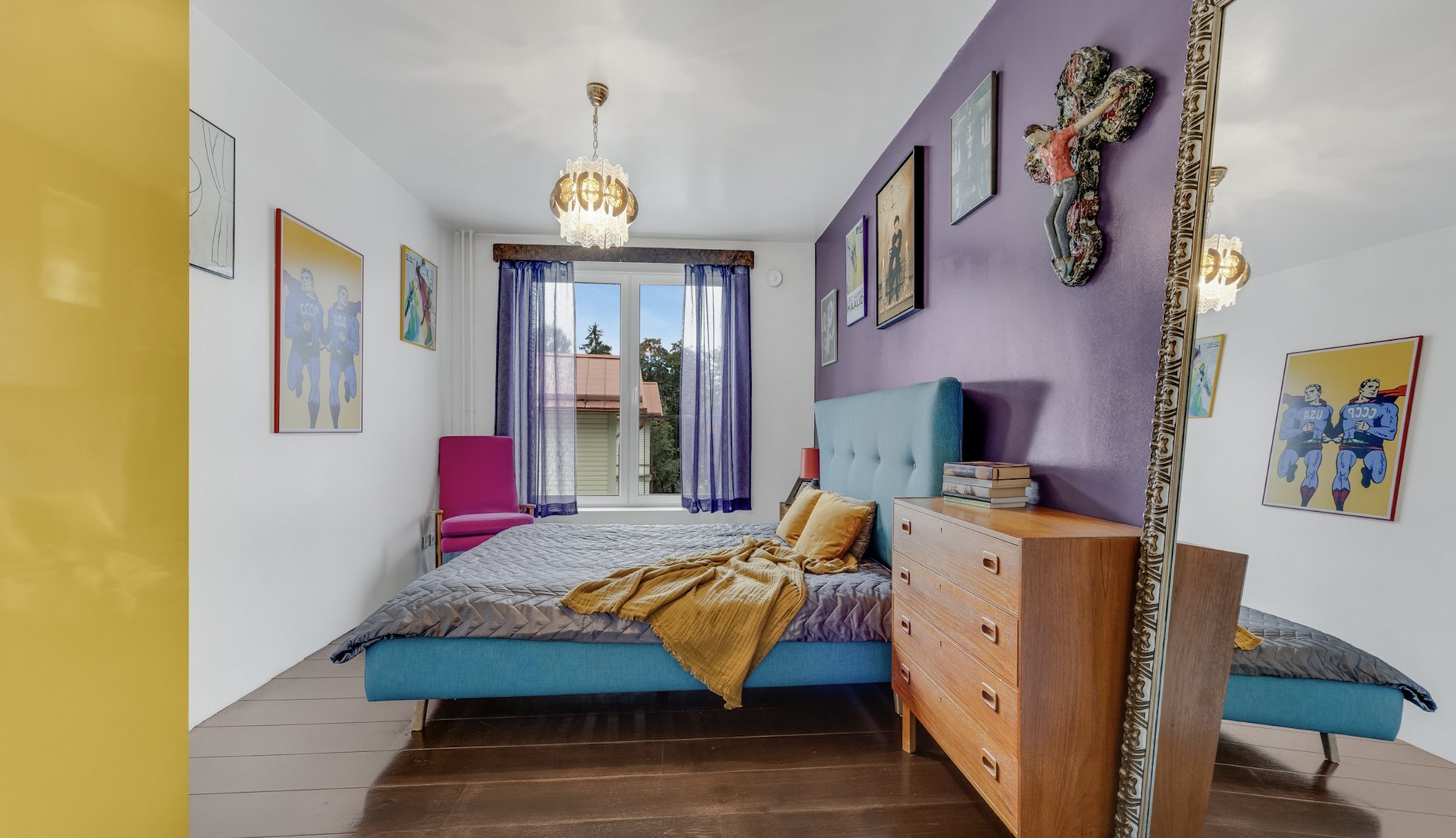 FOTOD | Rõõmsalt värviline kodu võlub retrolike meeleoludega