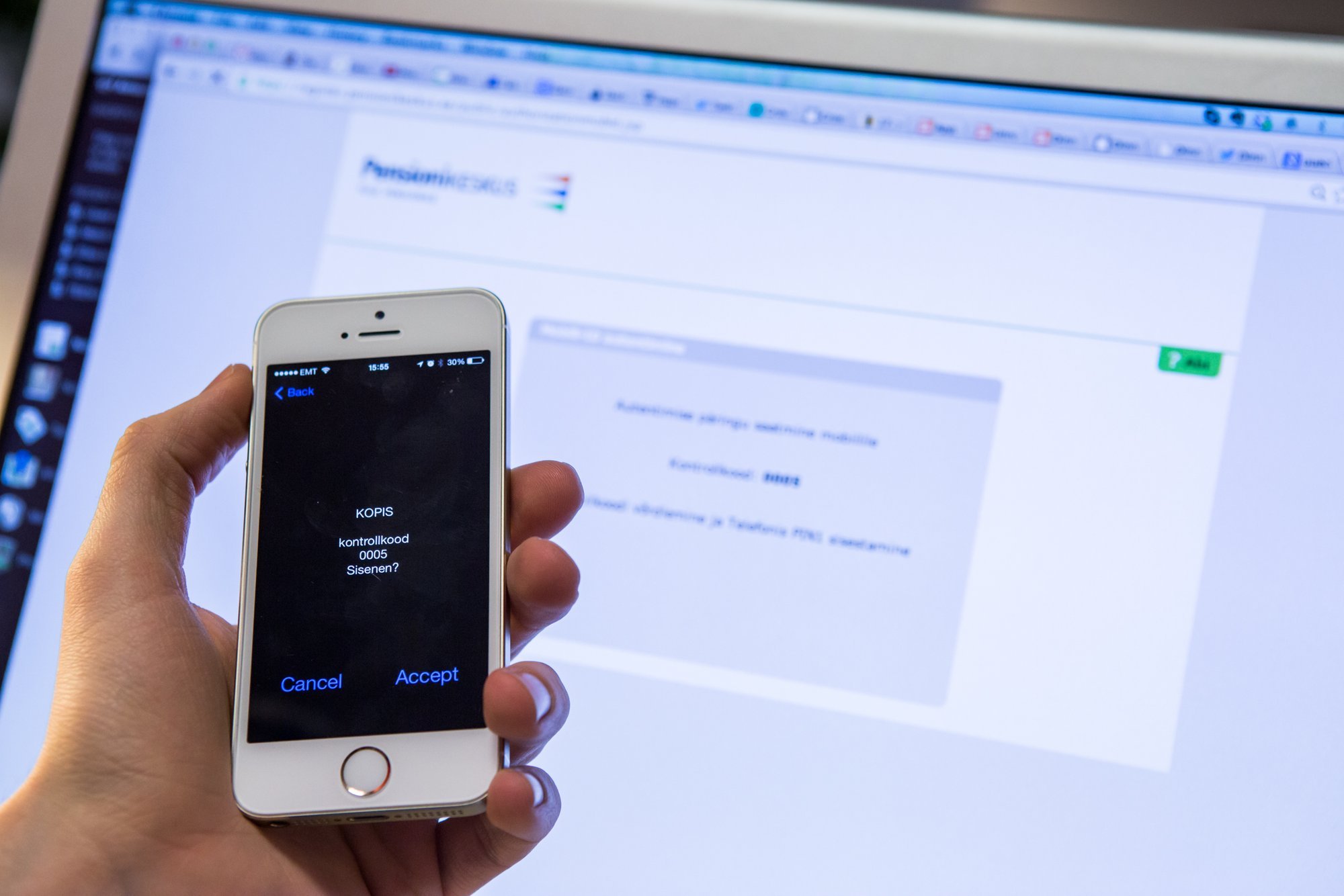 Lohakus Mobiil-ID sertifikaadiga: teenus toetus aastaid lahendusele, mida RIA ei pidanud enam turvaliseks