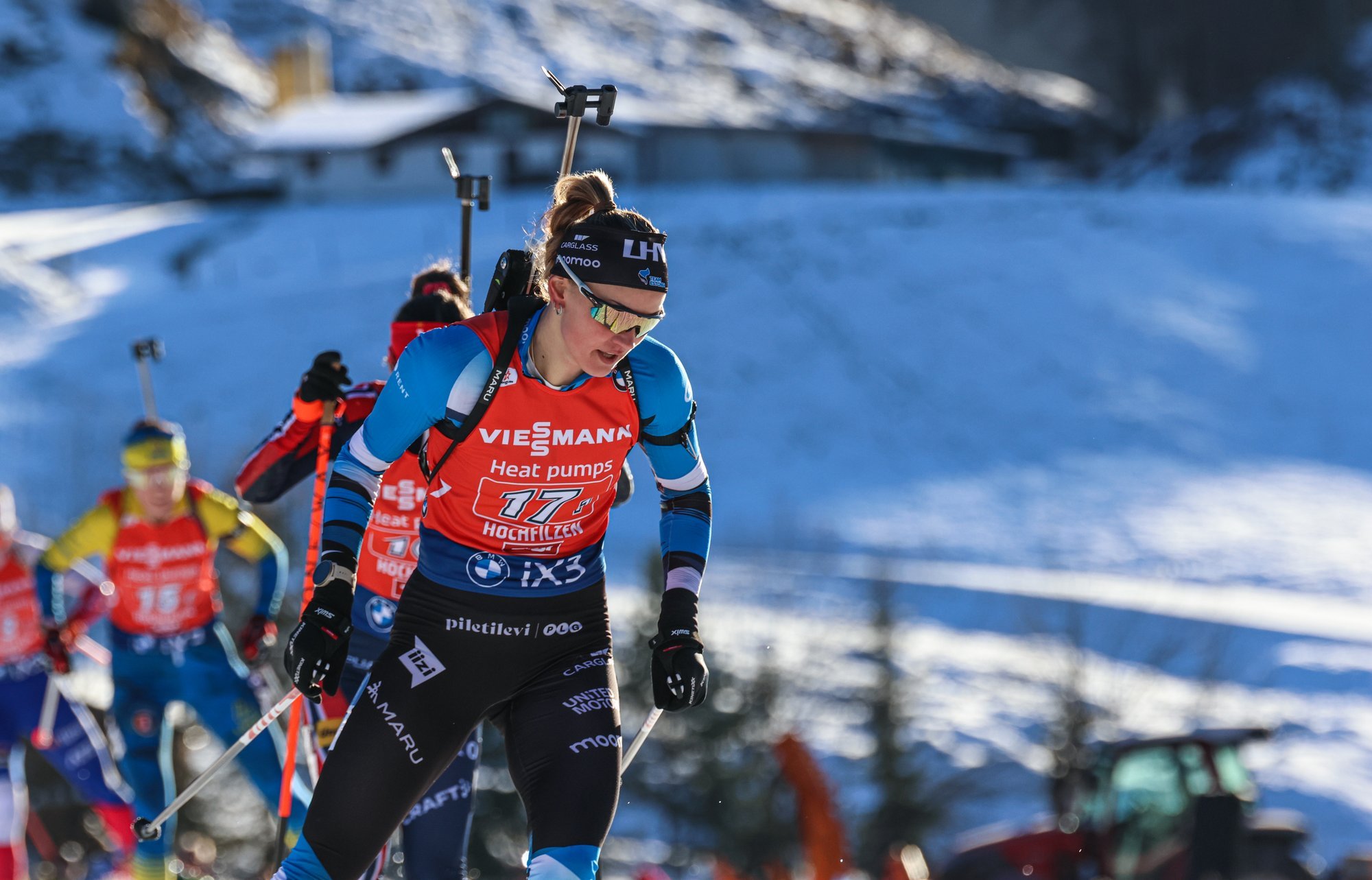 Prantsusmaa laskesuusanaised korraldasid jõudemonstratsiooni, Eesti nelik jäi esikümnest kaugele