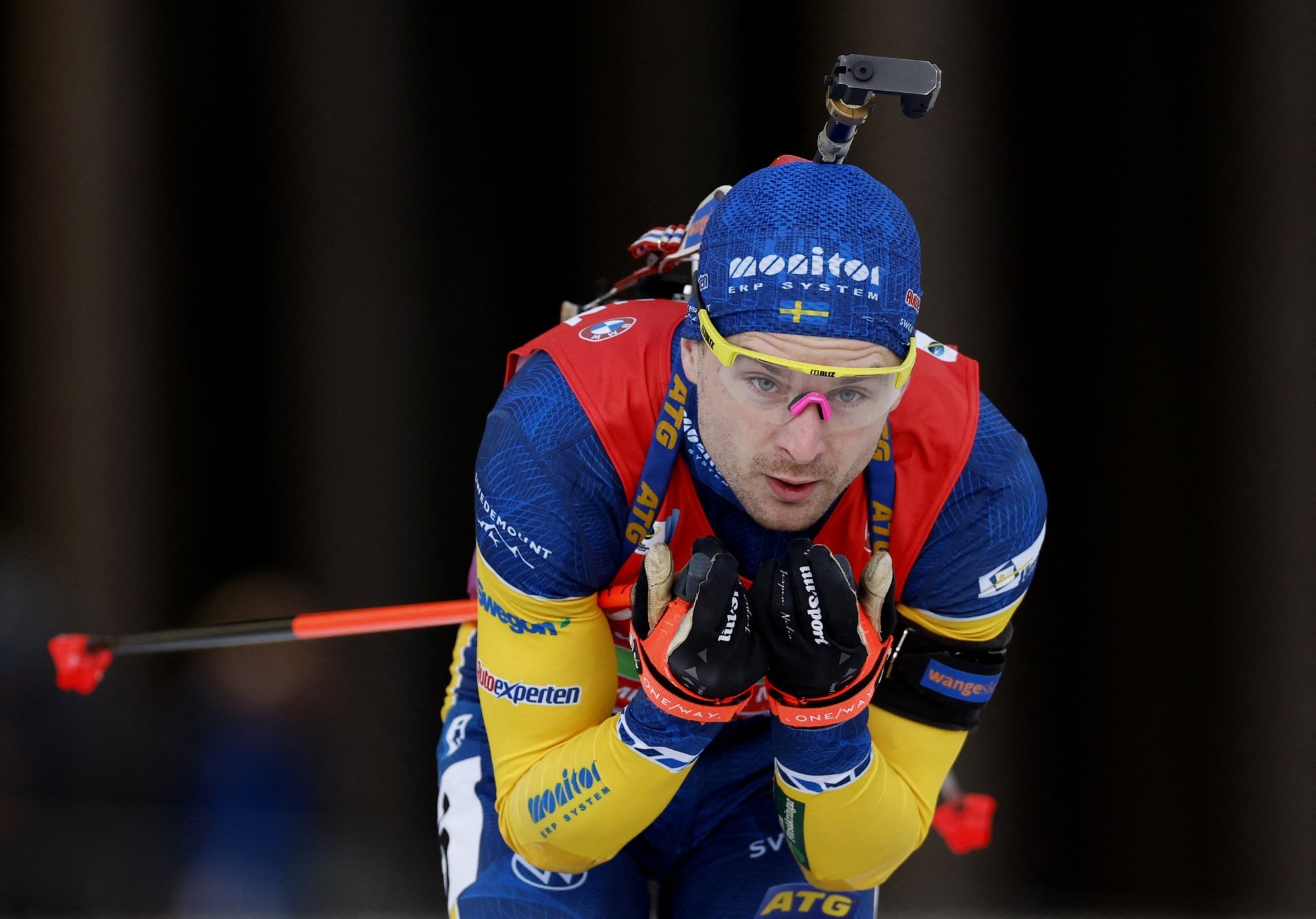 Rootsi laskesuusataja Jesper Nelin avalikustas isaks saamise vaimuka pildiga