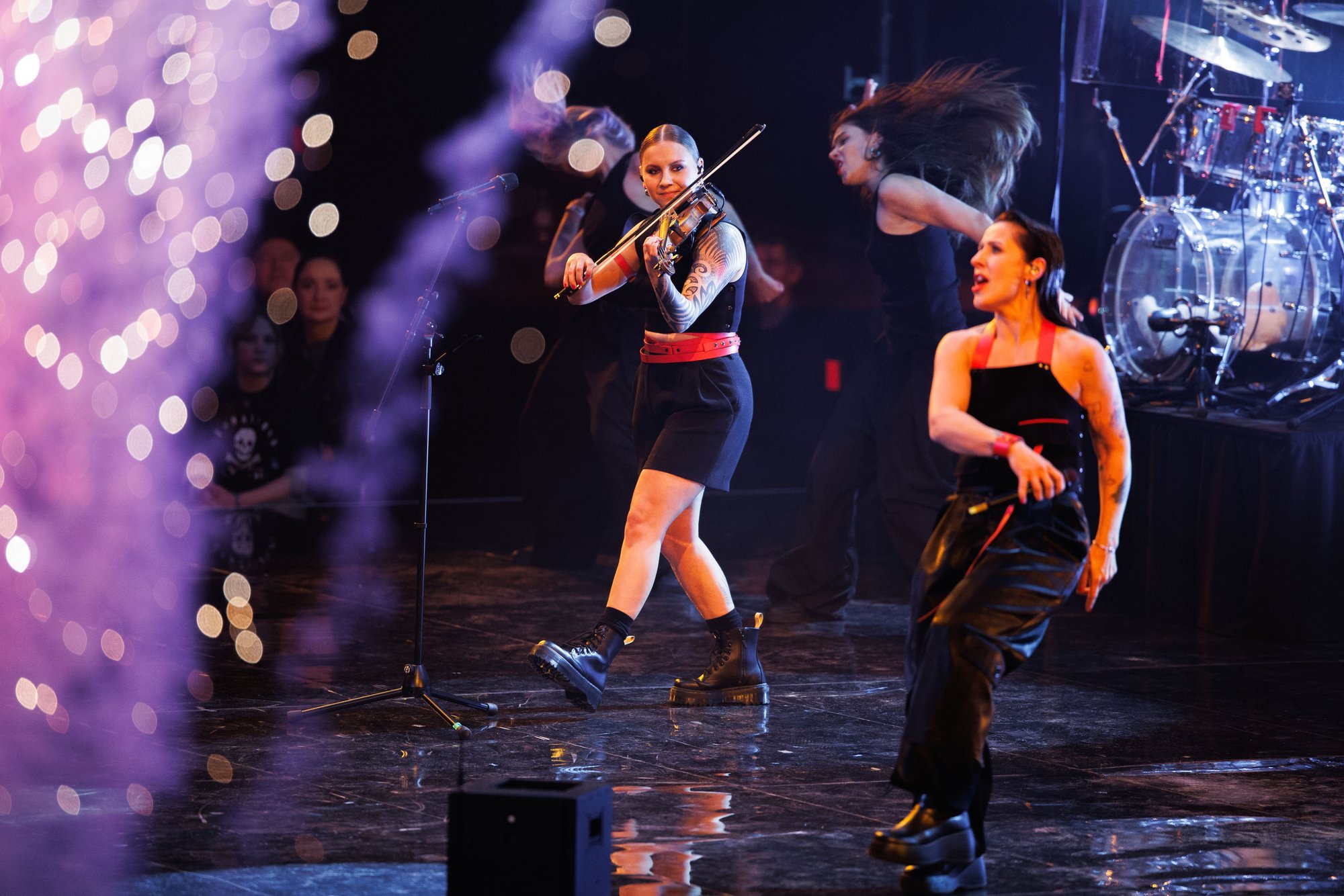 VIDEO | Kellest lood siis räägivad? EMA-l võidutsenud SADU: meil kõigil on oma eraeludes üksjagu tegemist