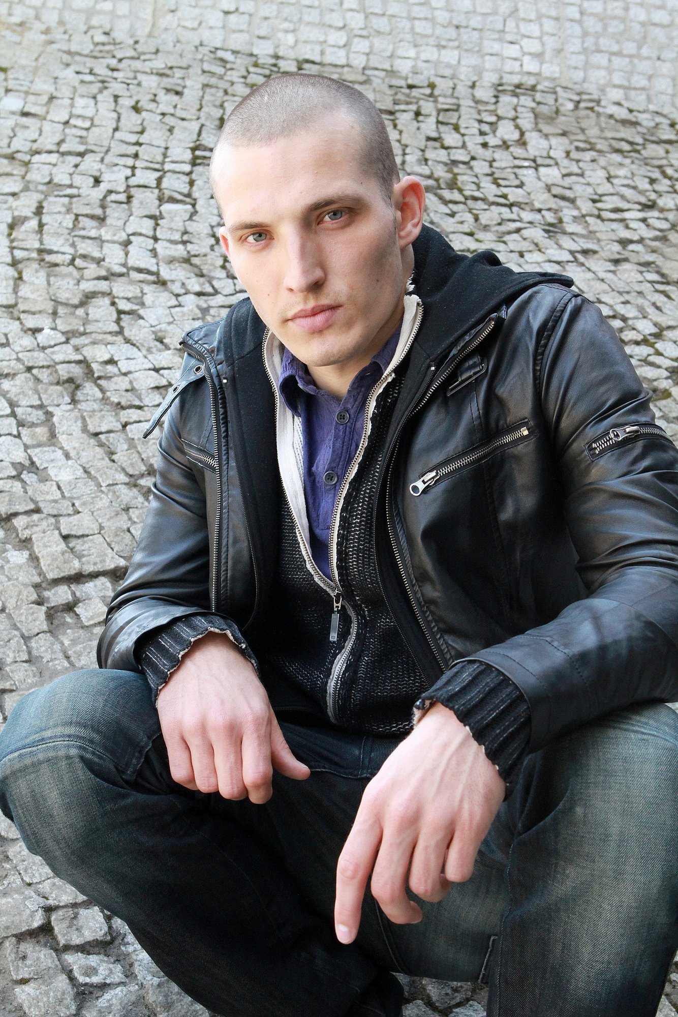 Naistele suunatud veebileht loosis välja naisi alavääristava raamatu. Kas ja kui eetiline on oma sookaaslaste sildistamine?