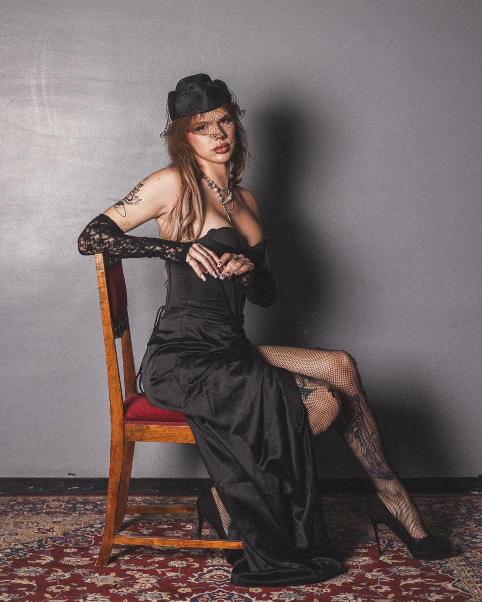 Sissetulek küündib tuhandetesse. Tõsielustaar Robin Sulg elatub hästi ära tänu suhkruisside rahale