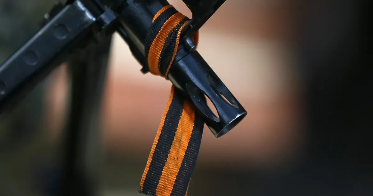 FOTO ⟩ «Parem ärge meid puutuge»: patsienti pahandas Georgi lint ja Venemaa telekanal perearsti kabinetis