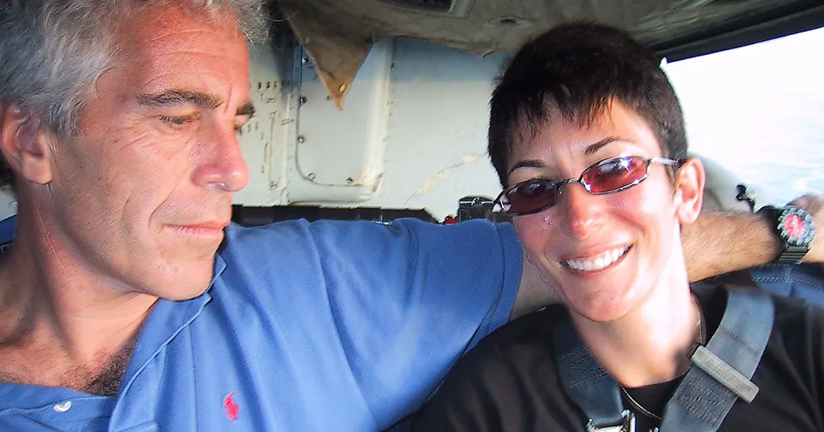 Epsteini kaasosaline Maxwell keeldub ütlusi andmast, kui Trump talle armu ei anna