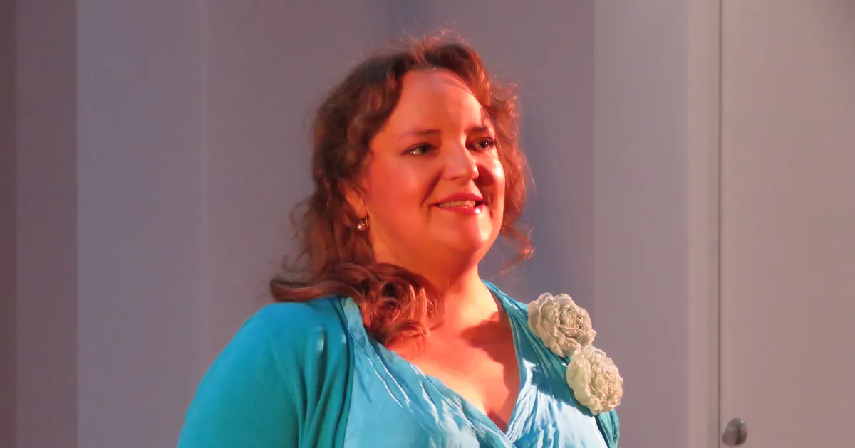 HEDVIG HANSON ARVUSTAB ⟩ Mida teha, kui kokku saavad suhtesõltlane ja suhtevältija?