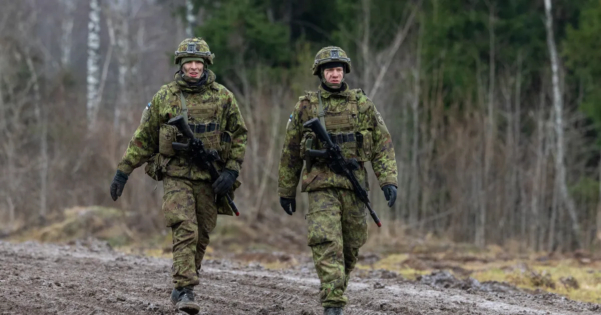 Ajateenijate igakuine toetus suureneb kolmandiku võrra: edaspidi saab vähemalt 150 eurot kuus