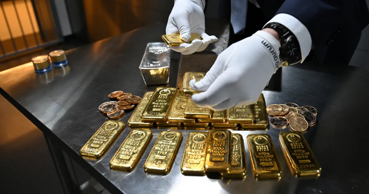 Keskpangad krahmavad kulda osta, Eesti Pank on kogu kulla maha müünud