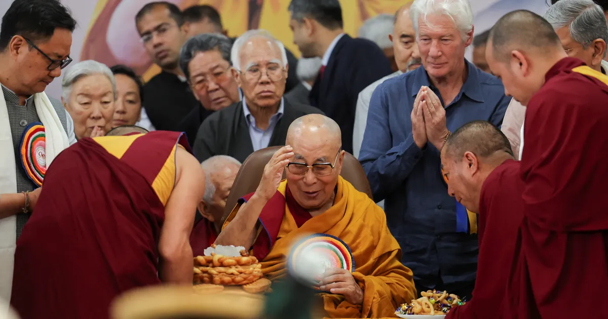 Dalai-laama väljendas oma esimese Grammy võidu üle tänulikkust