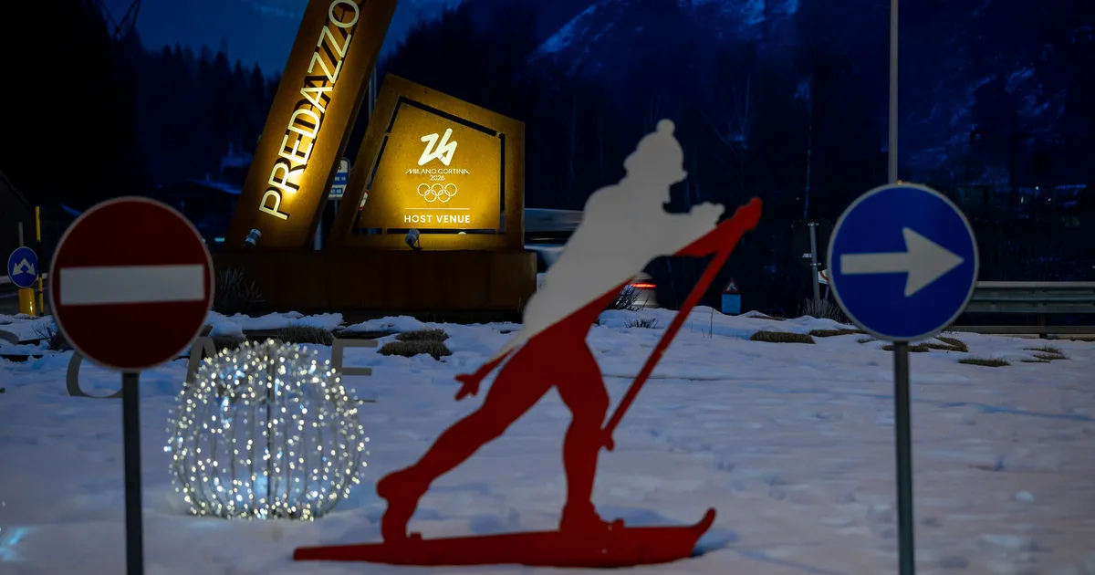 GALERII ⟩ Val di Fiemme tervitab sportlasi olümpiaehete ja põnevate skulptuuridega