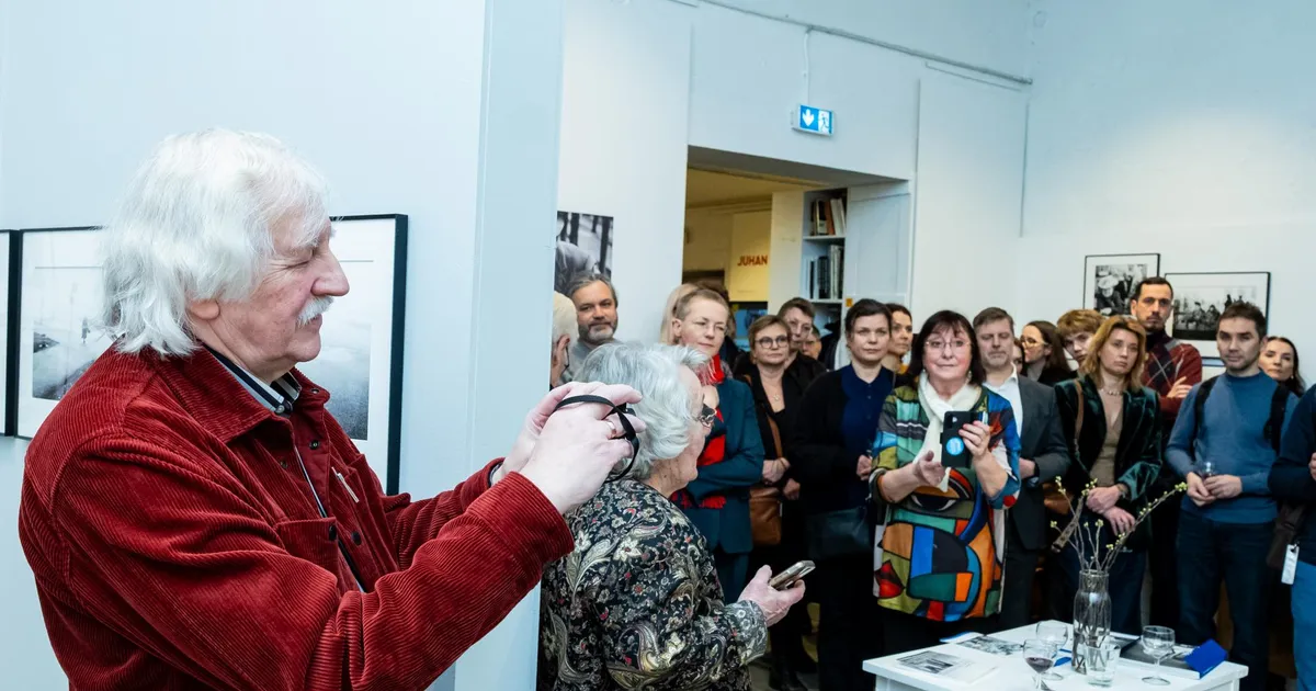 KINDEL LAKS ⟩ Veel parem fotonäitus kui Corbijn Fotografiskas